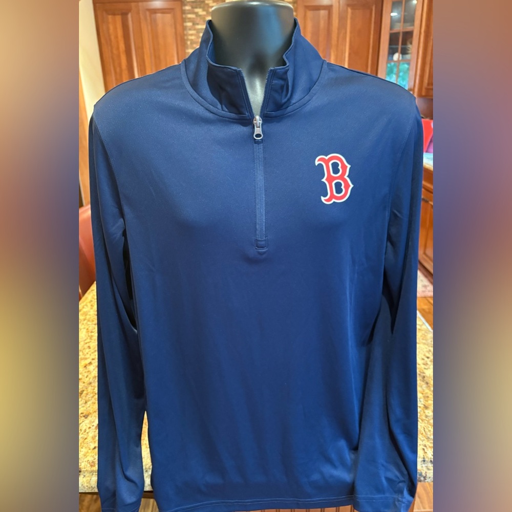 Boston Red Sox men’s quarter zip pullover. Sharp Navy blue w/MLB logo. Medium